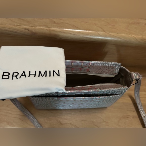 New Brahmin Hillary Croc-Embossed Leather Crossbody Bag Serenity Ombre Melbourne - Picture 5 of 6